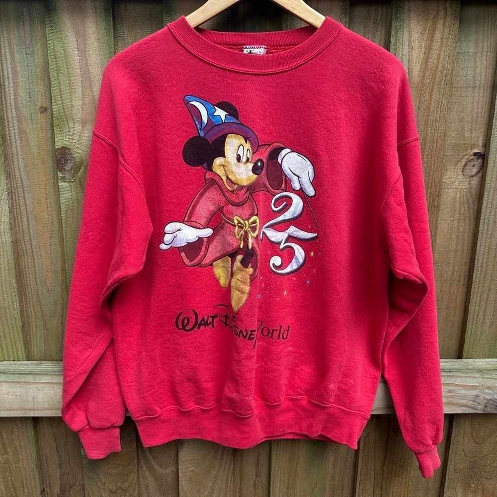 *SOLD* Vintage 90s Disney Mickey Mouse Fantasia red sweatshirt Size Lg